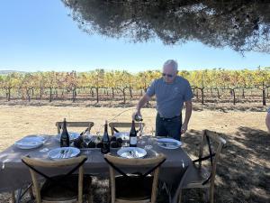 Picnic at Goodchild Vineyard HIgh 9 with Andrew Moore and wine